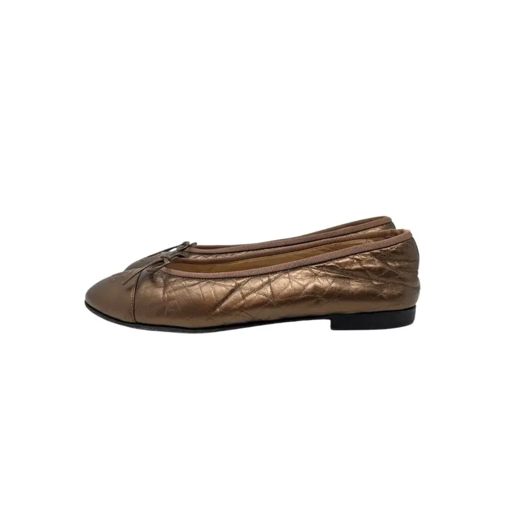 Chanel Ballet Flat Ballerina CC Logo Cap Toe Metallic Bronze Leather 38 | 7.5